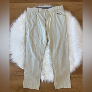 Huk Men's Performance Pants Size 36x30 Khaki Tan Stretch Fishing Golf